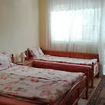 Hotel Family Velevi 2*