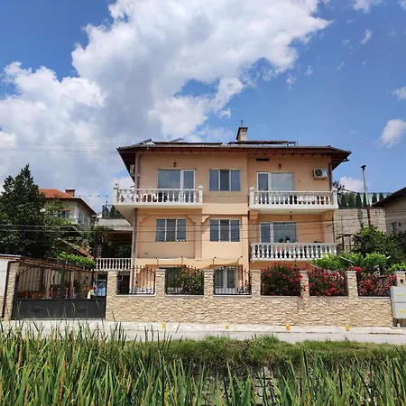 Family Velevi Welingrad