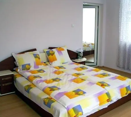 Szálloda Family Velevi 2*