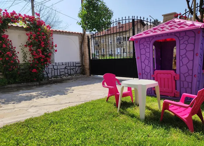 Family Velevi 2* Welingrad